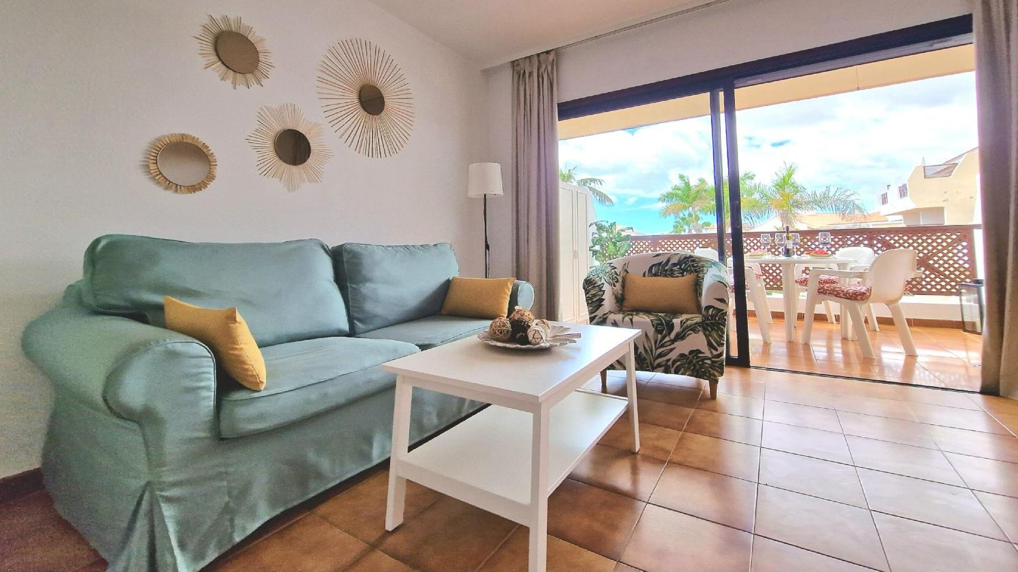Strelitzia Apartment - Ocean View & Heated Pool San Miguel de Abona Exterior photo